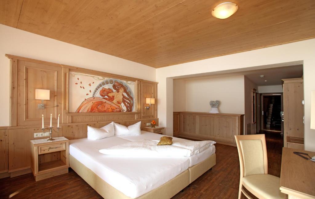 Hotel Magdalena Im Zillertal - Urlaub Mit Hund Ried im Zillertal Room photo