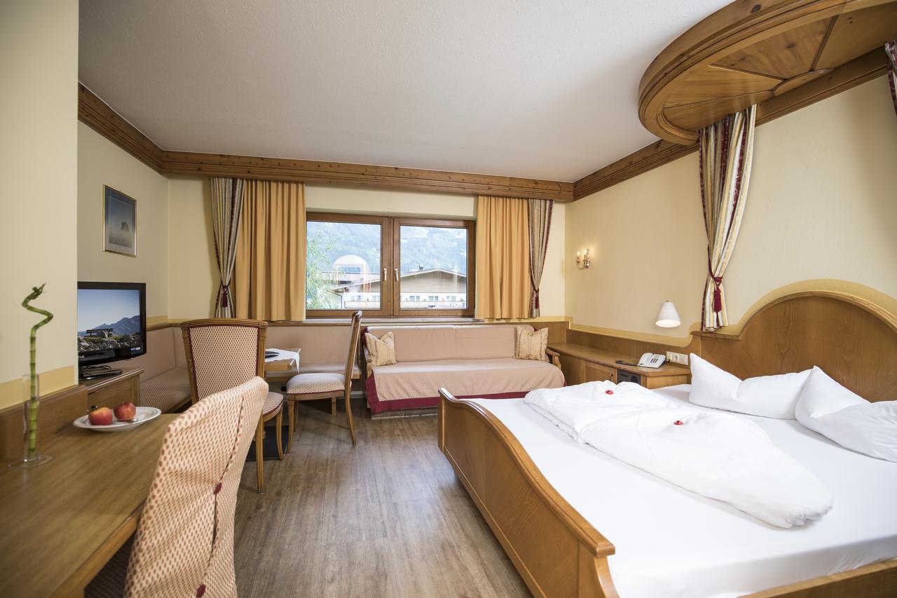 Hotel Magdalena Im Zillertal - Urlaub Mit Hund Ried im Zillertal Exterior photo